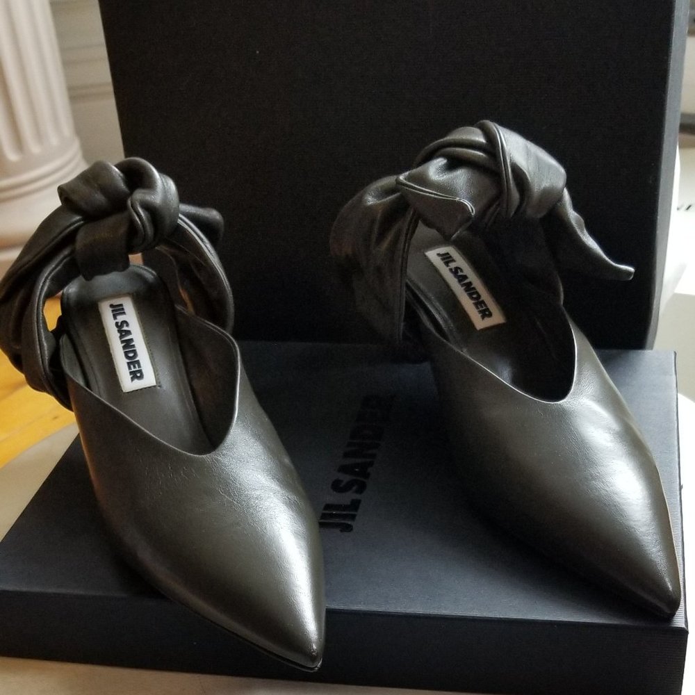 *NWT* JIL SANDER Leather pointy pump
